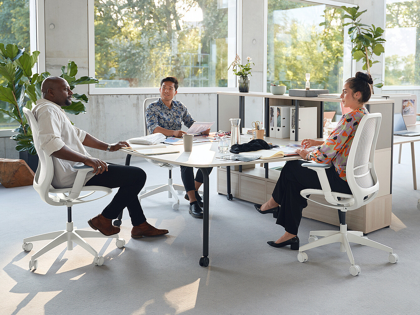 Workplace setting by Sedus