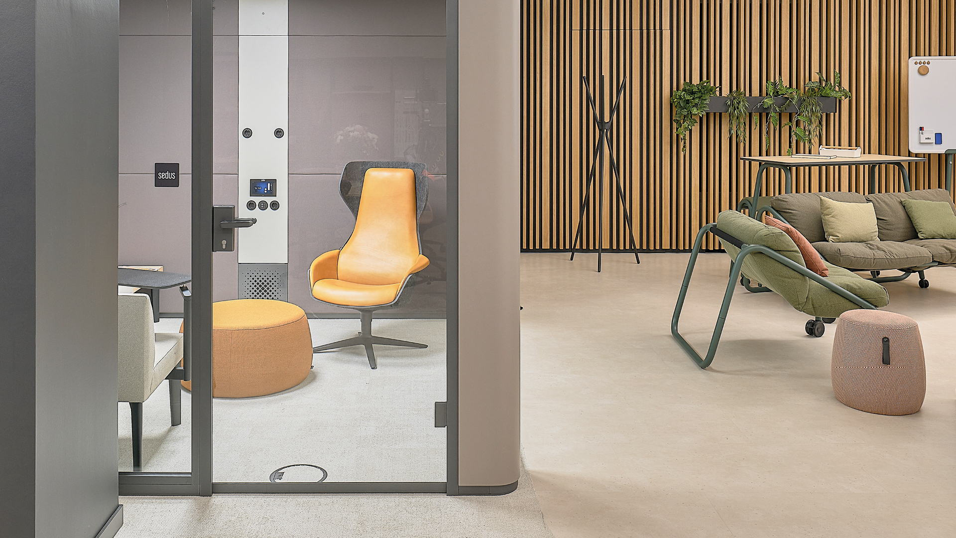 A touch more wellbeing: how the new display takes se:cube to the next level