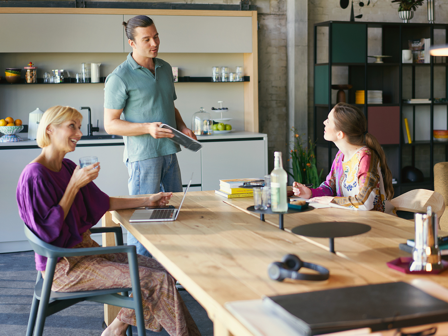 La oficina frente a la soledad