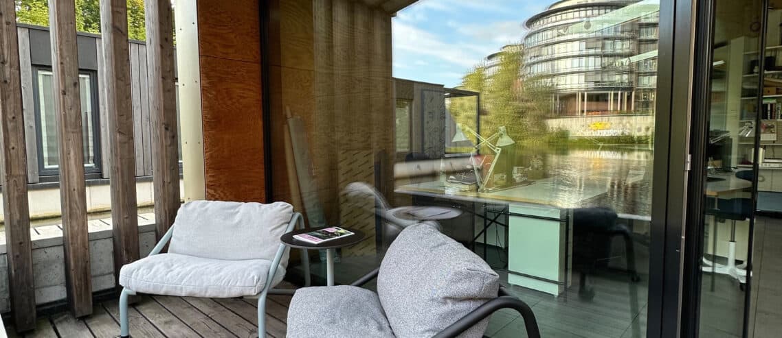 Spazio di lavoro galleggiante: a bordo dell'esclusivo spazio di co-working di Amburgo