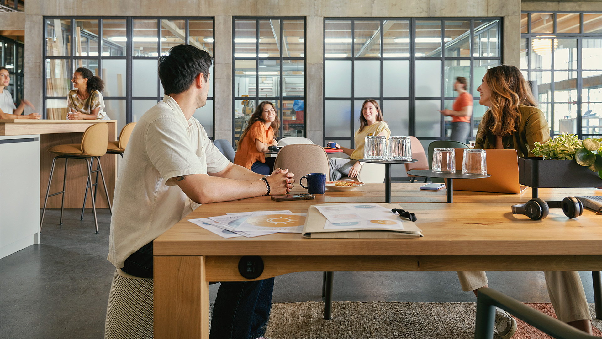 Work-Life-Blending: Warum sich Wohlbefinden nicht nur am Schreibtisch entscheidet